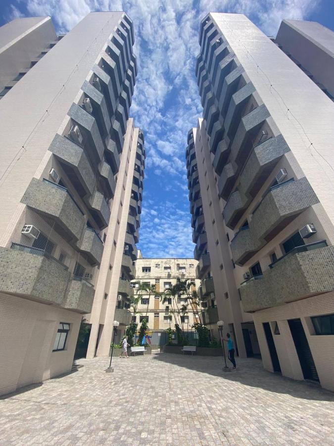 Apto a 2 min a Pé da Praia - Edificio Monte Carmel Guarujá Exterior foto